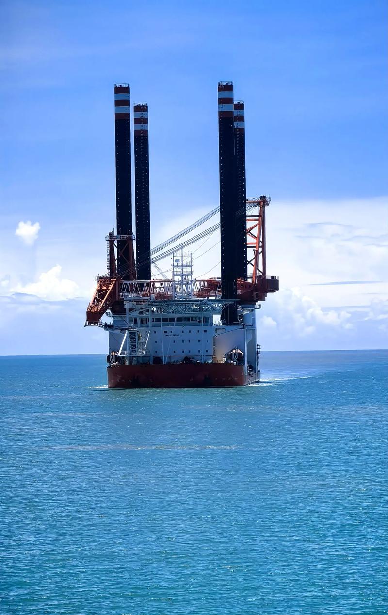 希腊船东第二艘油轮成功通过霍尔木兹海峡