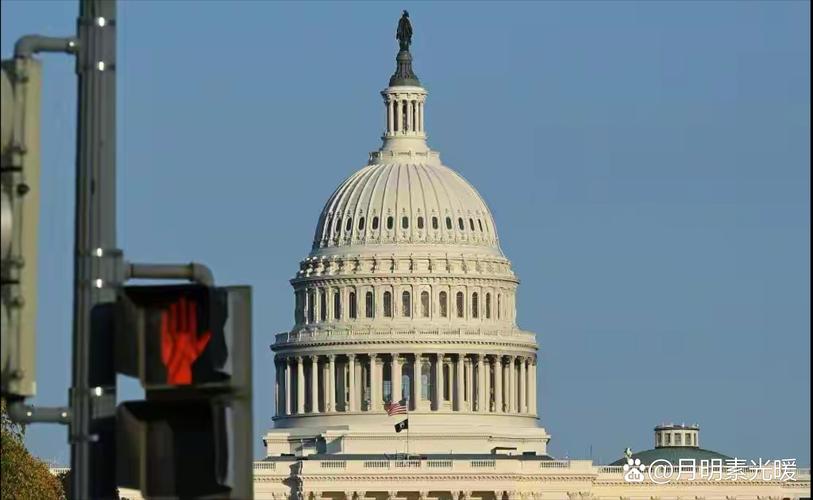 伦敦金属交易所恢复交易 铜、铝等所有合约一度暂停交易逾两小时