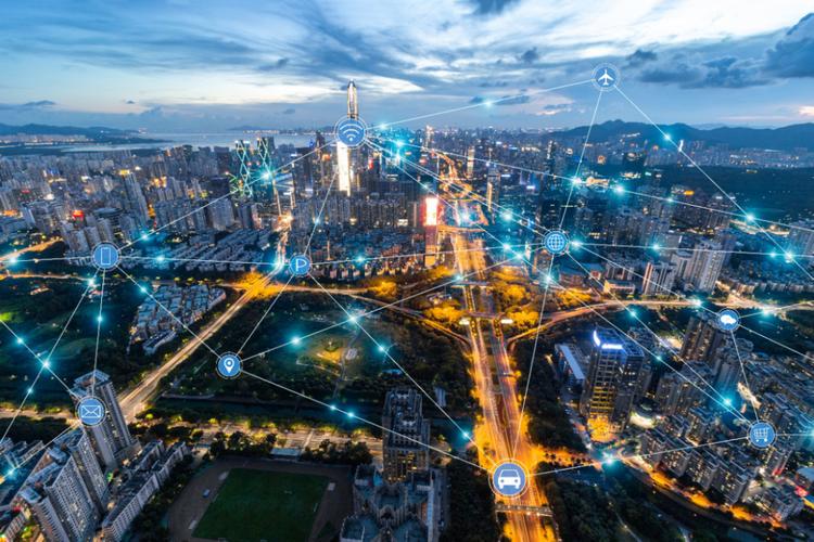 农民手机应用技能培训：数字中国的下沉市场突围（数字化手机）