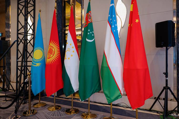 中亚峰会在哪里召开具体地点（中亚峰会在哪里召开具体地点和时间）