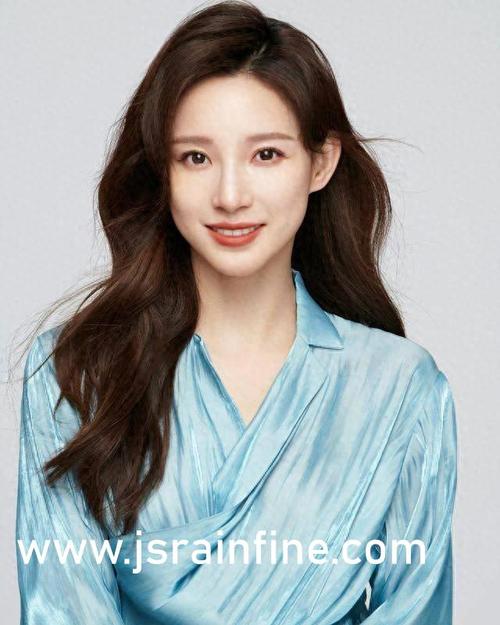 快手网红诗颖的付费内容及图片分享（快手诗颖微博）