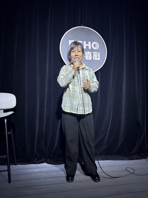 脱口秀开放麦和精品秀有什么区别(脱口秀大会开放麦是什么意思)